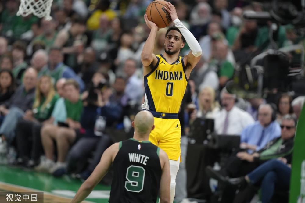 他在比赛中 他在比赛中