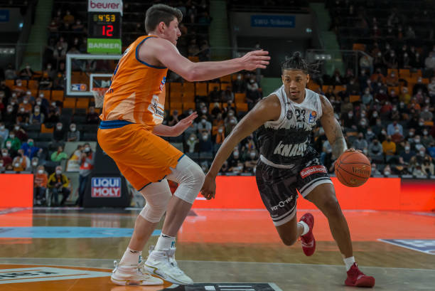 交媒体上的 交媒体上的