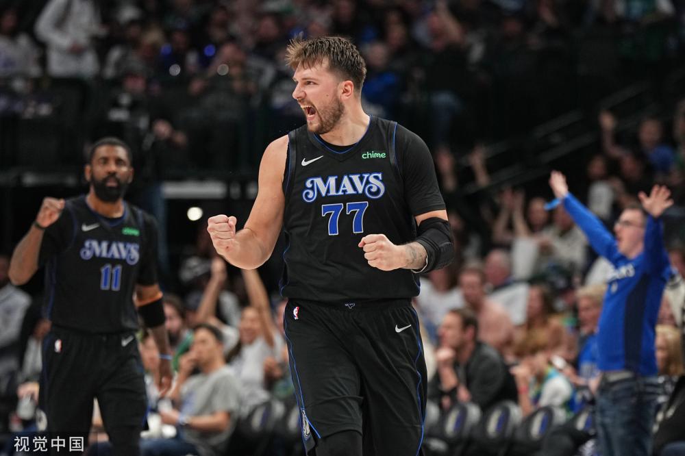 多名球员都 多名球员都